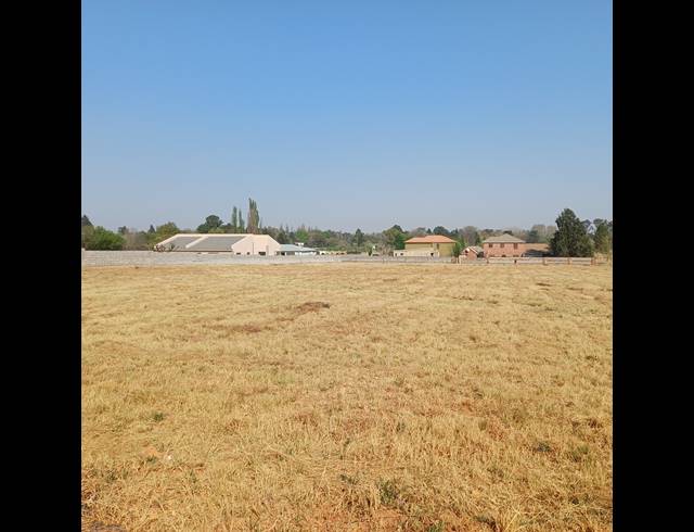 3,852M² VACANT LAND FOR SALE IN HENLEY ON KLIP